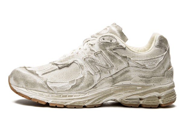 New Balance 2002R Protection Pack Distressed