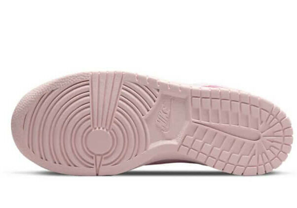Dunk Low SE Prism Pink 921803-601 - Image 3