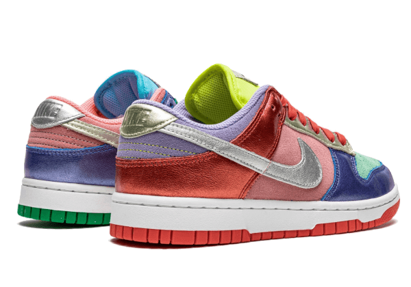 Dunk Low Sunset Pulse DN0855-600 - Image 3