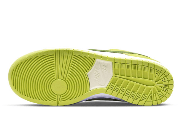 SB Dunk Low Green Apple DM0807-300 - Image 3