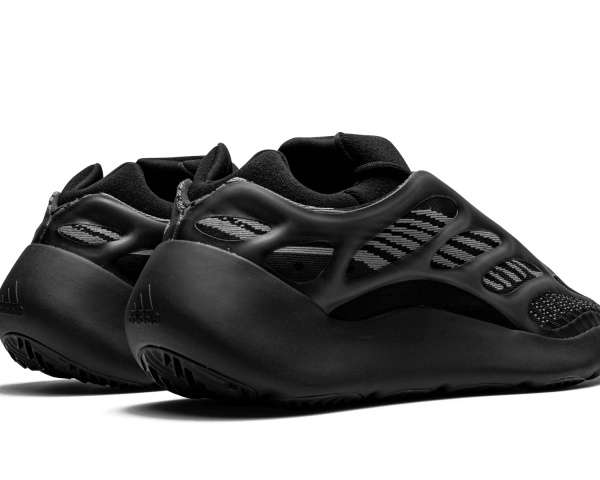 Adidas Yeezy 700 V3 Alvah - Image 3
